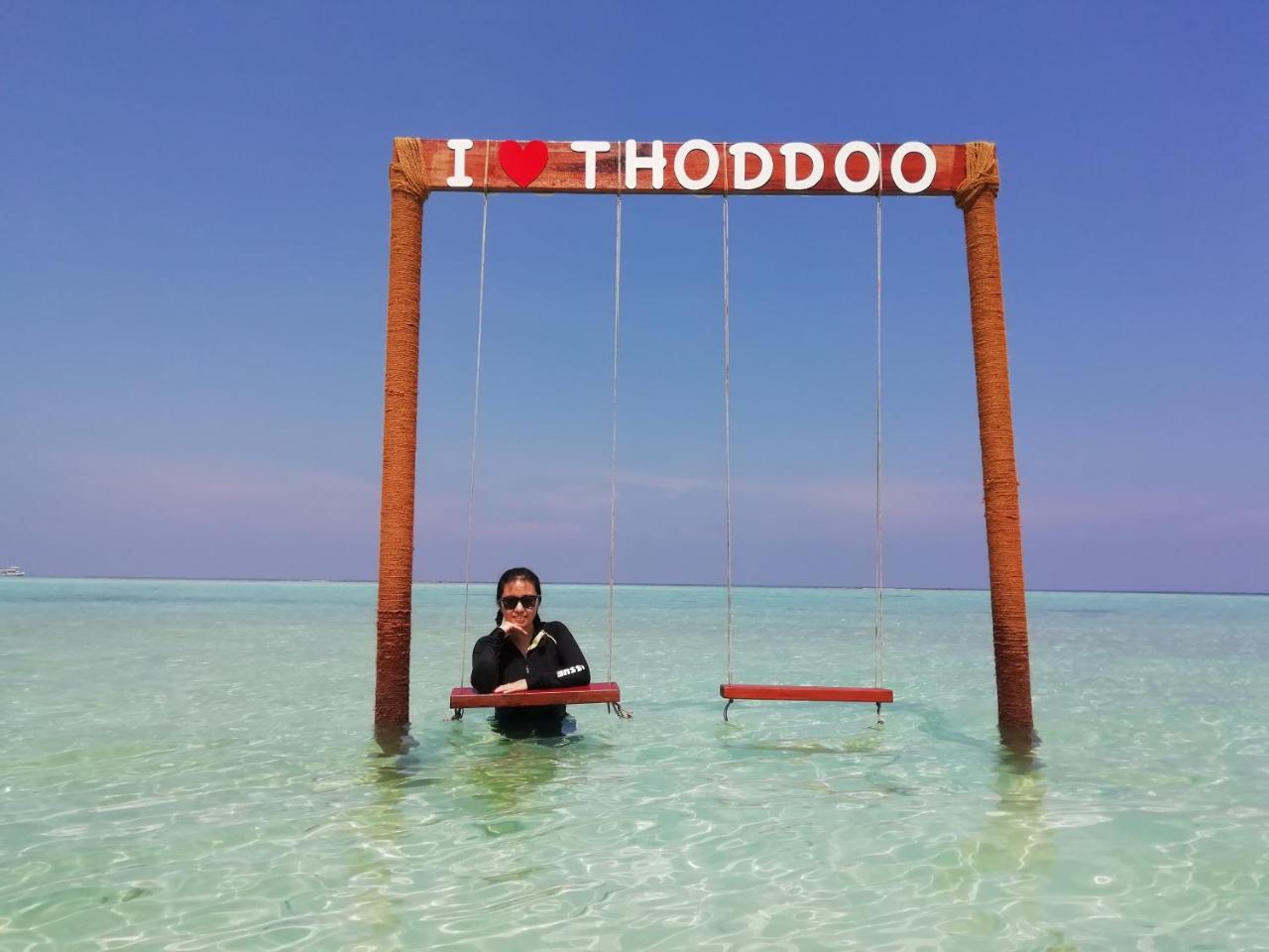 Aqua Oasis Hotel Thoddoo Exterior photo